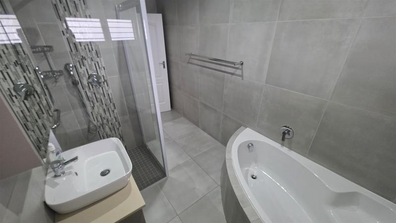 3 Bedroom Property for Sale in Tergniet Western Cape